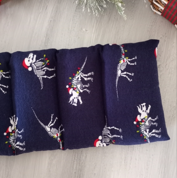 Microwavable Heating Pad Dinosaur Santa Skeletons #2 - Picture 3 of 7